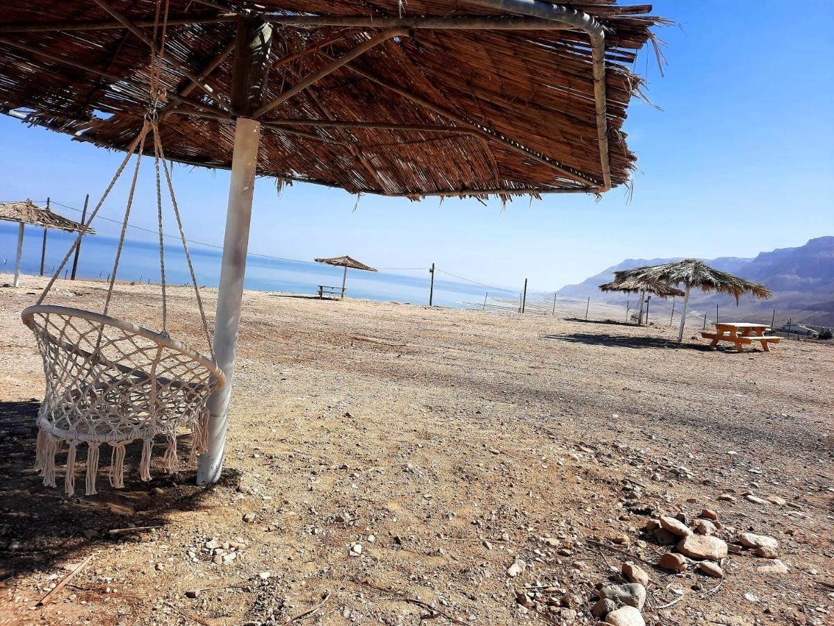 Hotel Tranquilo - Dead Sea Glamping à Metzoke Dragot Extérieur photo