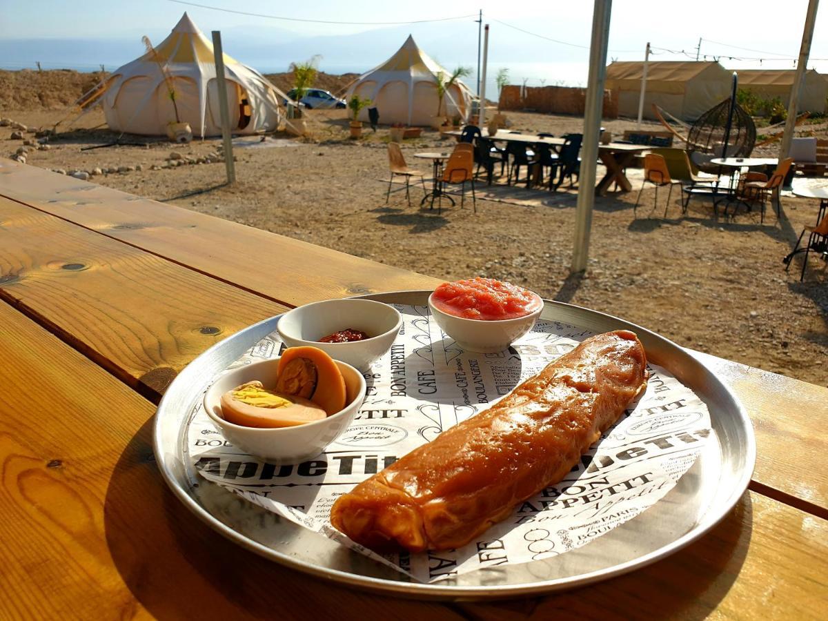 Hotel Tranquilo - Dead Sea Glamping à Metzoke Dragot Extérieur photo
