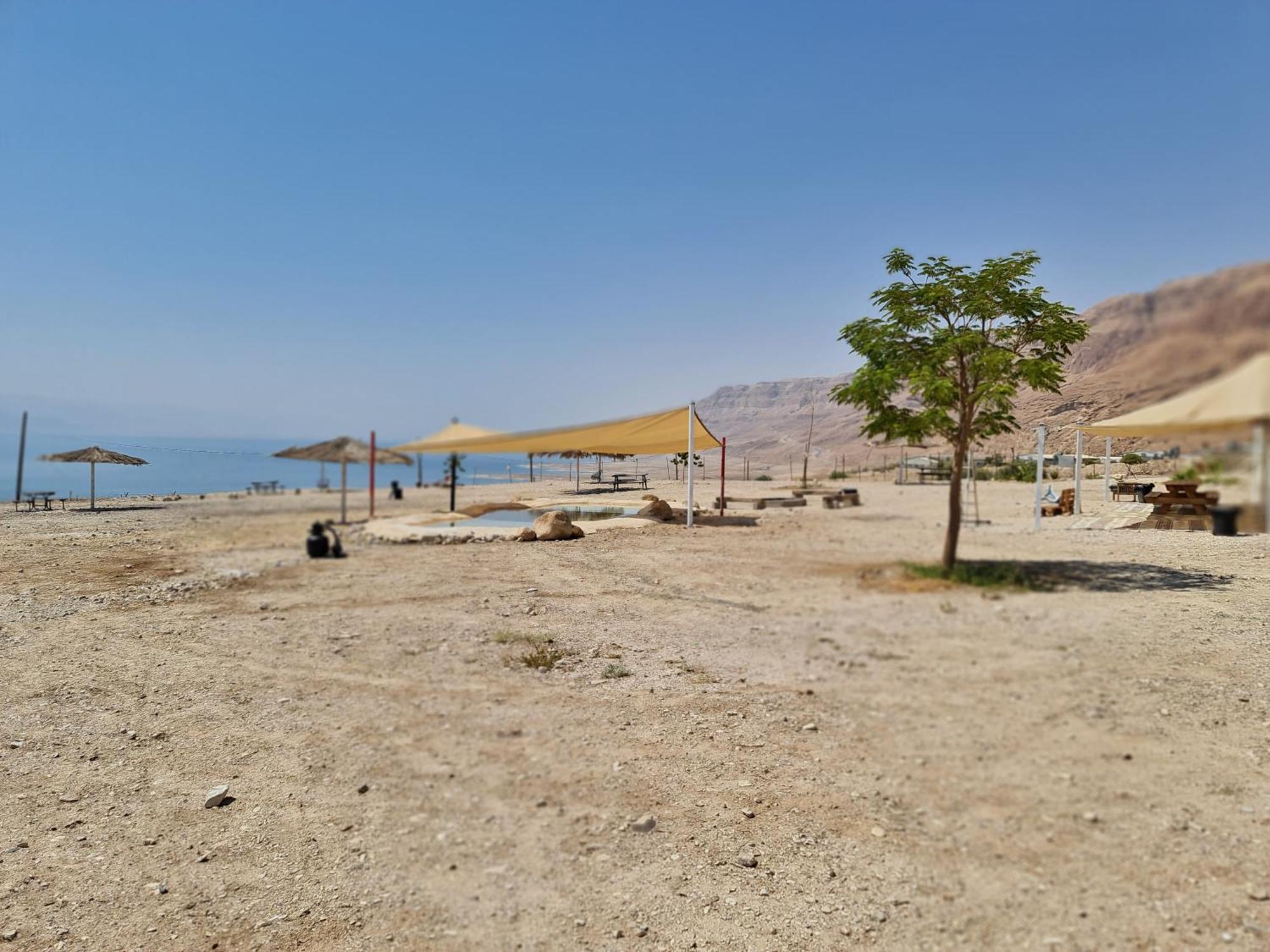 Hotel Tranquilo - Dead Sea Glamping à Metzoke Dragot Extérieur photo